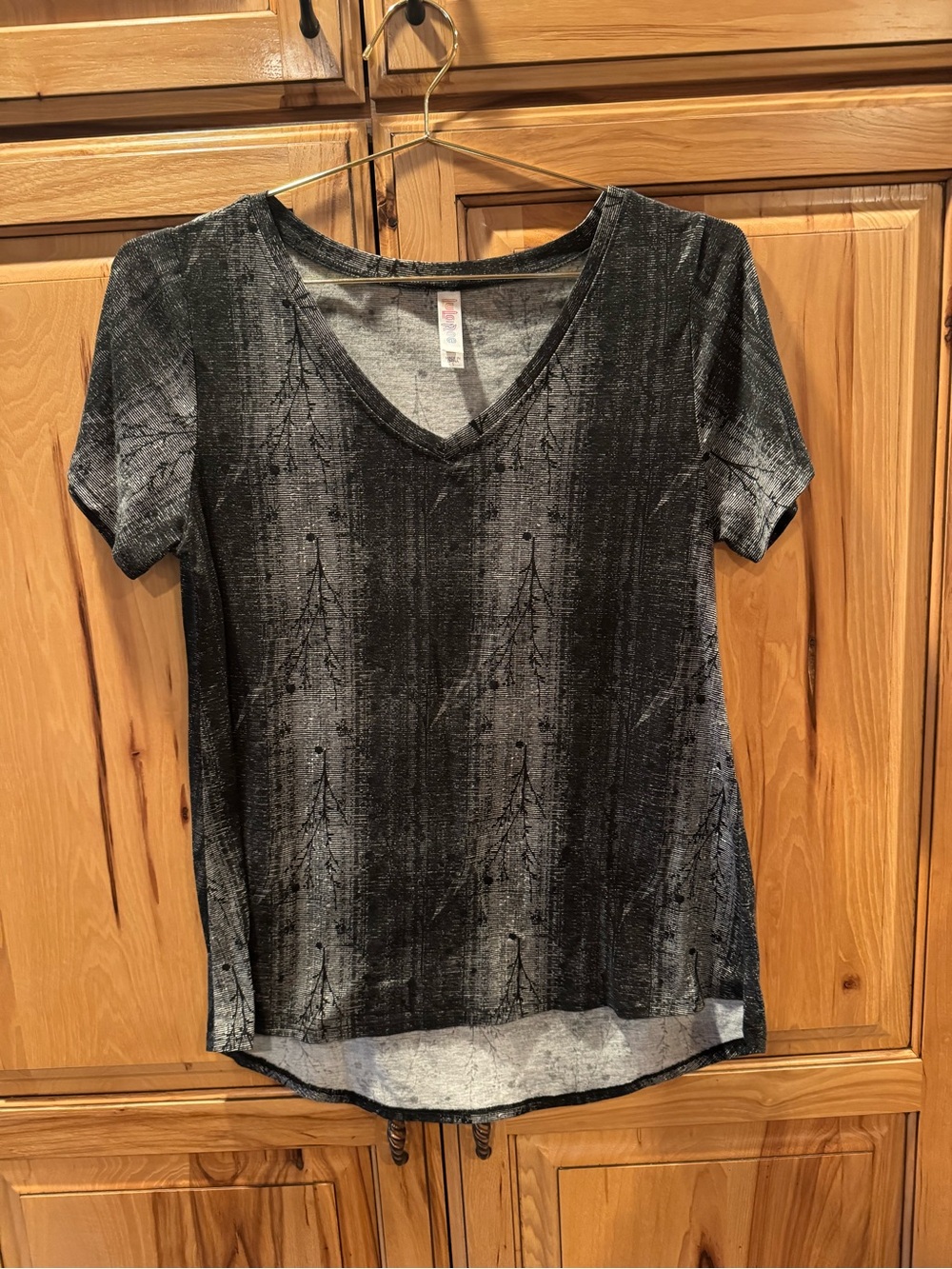 LuLaRoe V-Neck Short Sleeve Top in Black and Gray
